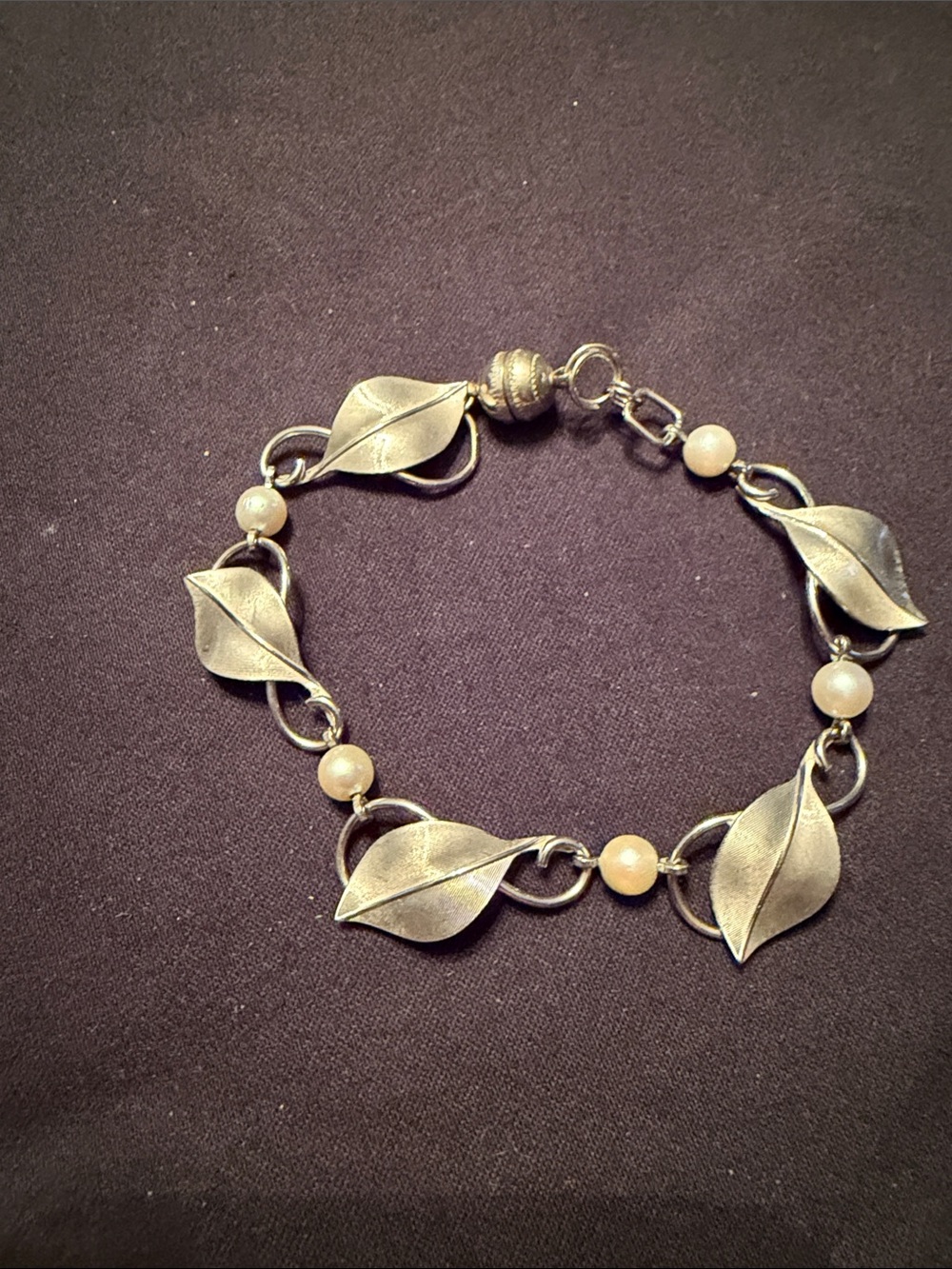 Kremetz antique Sterling Leaf Link Bracelet with Champagne Beads magnetic clasp